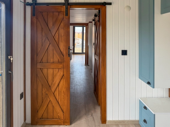 2Plus1 Tiny House Modern Interior | Hibrit House