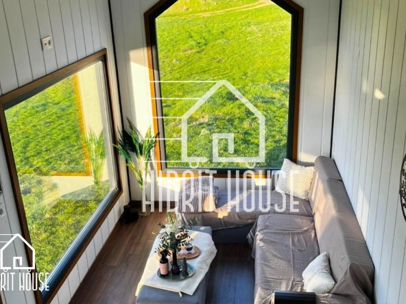 hygge 8 metre tiny house salon ust